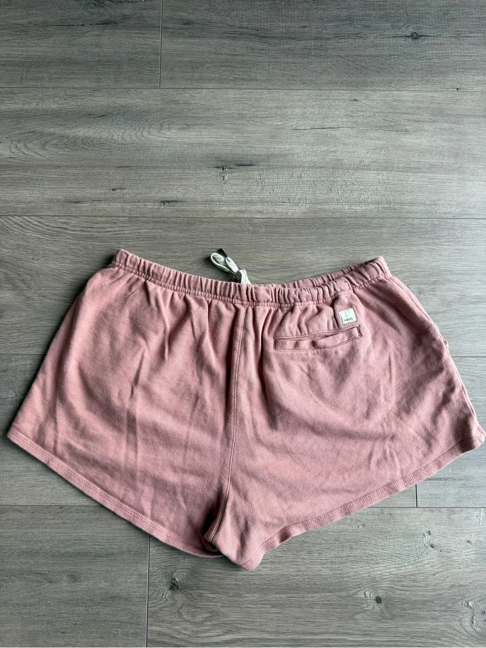 Vuori sunnyside shorts